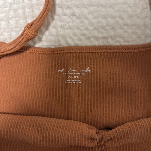 Rust Ribbed Crop Top - Picture 3 of 4